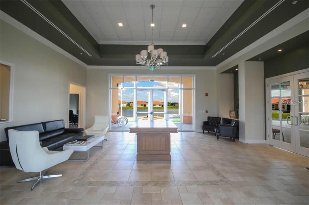 For Rent: $2,895 (3 beds, 3 baths, 2461 Square Feet)