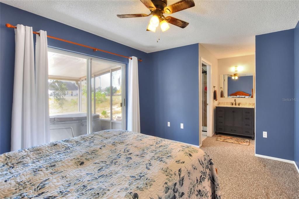 待售: $289,000 (3 贝兹, 2 浴室, 1396 平方英尺)