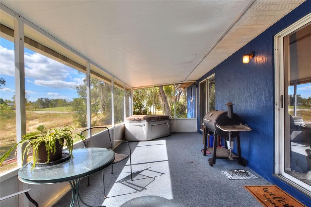 待售: $289,000 (3 贝兹, 2 浴室, 1396 平方英尺)