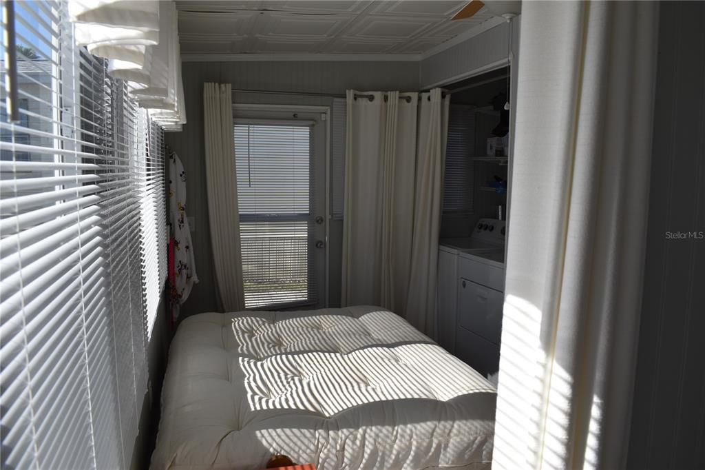 На продажу: $127,900 (1 спален, 1 ванн, 540 Квадратных фут)