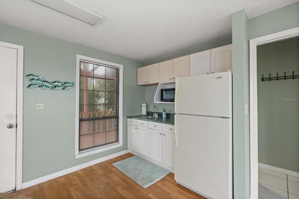 En Venta: $1,500,000 (5 camas, 4 baños, 4421 Pies cuadrados)