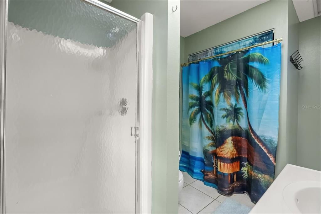 En Venta: $1,500,000 (5 camas, 4 baños, 4421 Pies cuadrados)