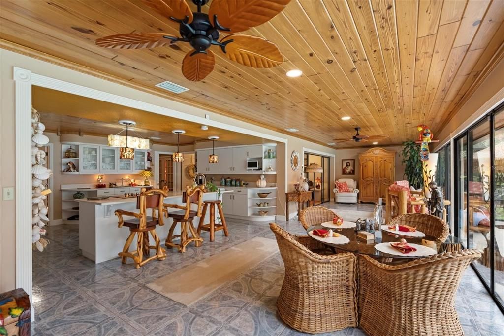 En Venta: $1,500,000 (5 camas, 4 baños, 4421 Pies cuadrados)