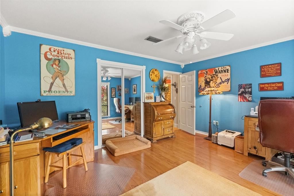 En Venta: $1,500,000 (5 camas, 4 baños, 4421 Pies cuadrados)