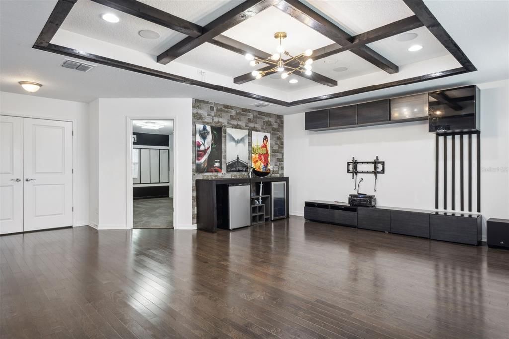 В аренду: $4,000 (5 спален, 3 ванн, 3573 Квадратных фут)