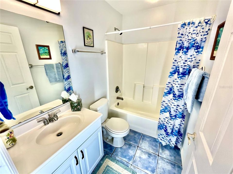 Active With Contract: $355,000 (3 beds, 3 baths, 1664 Square Feet)