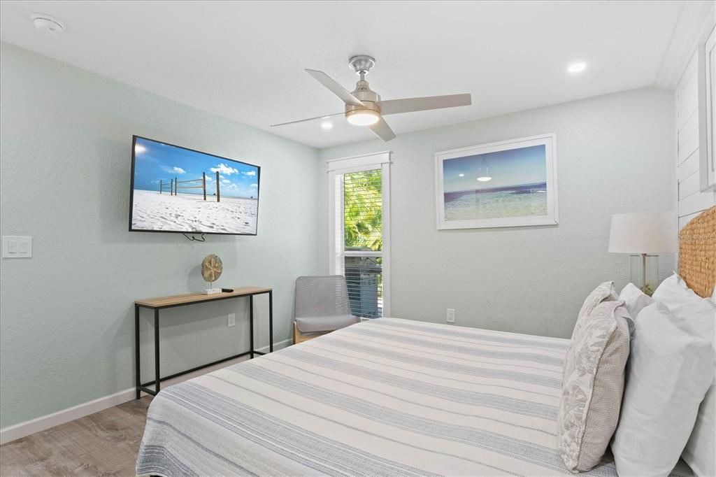 For Sale: $1,500,000 (4 beds, 0 baths, 1676 Square Feet)