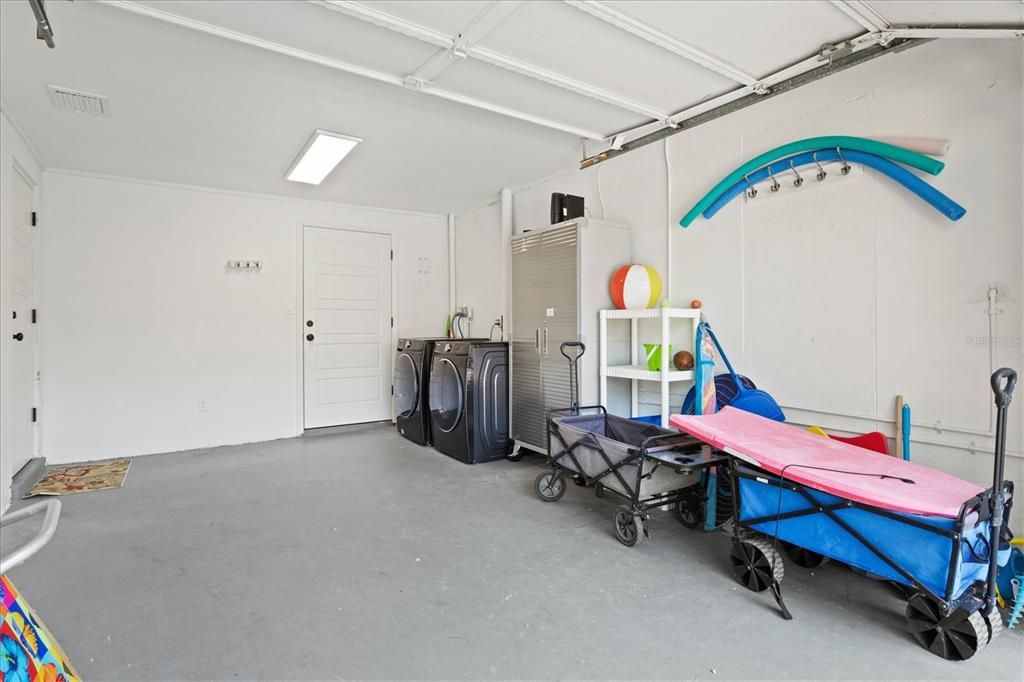 For Sale: $1,500,000 (4 beds, 0 baths, 1676 Square Feet)