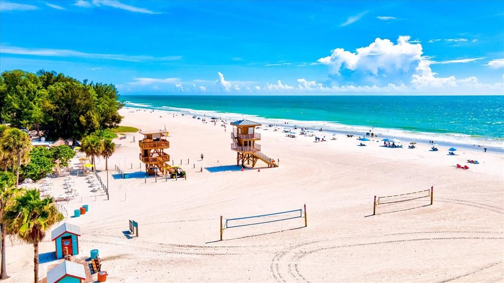 For Sale: $1,500,000 (4 beds, 0 baths, 1676 Square Feet)