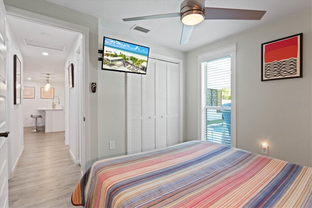 For Sale: $1,500,000 (4 beds, 0 baths, 1676 Square Feet)