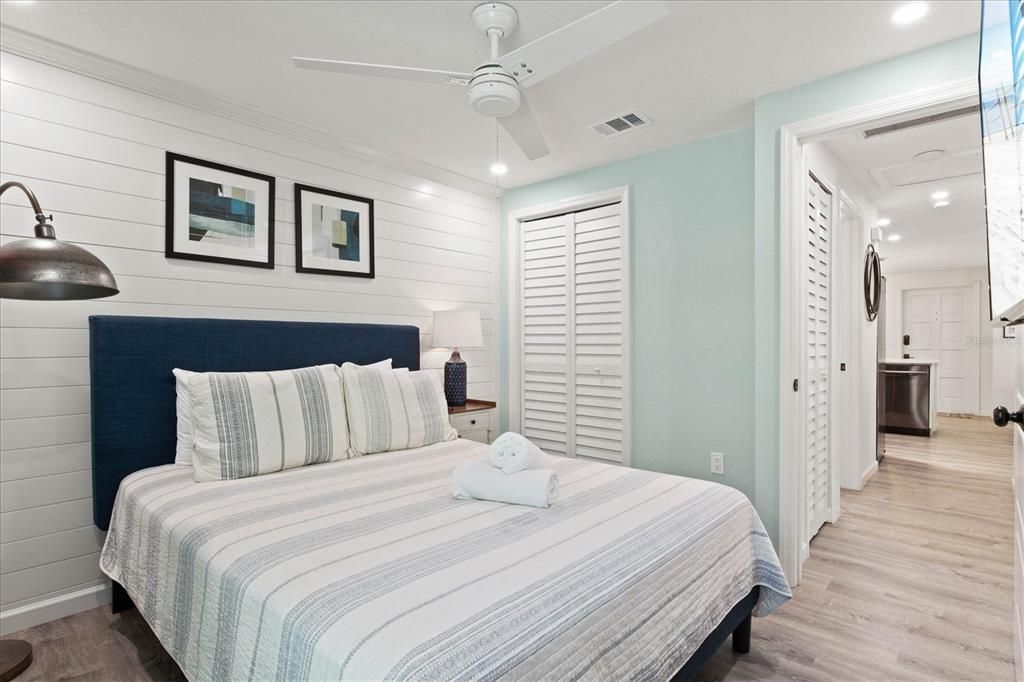 For Sale: $1,500,000 (4 beds, 0 baths, 1676 Square Feet)