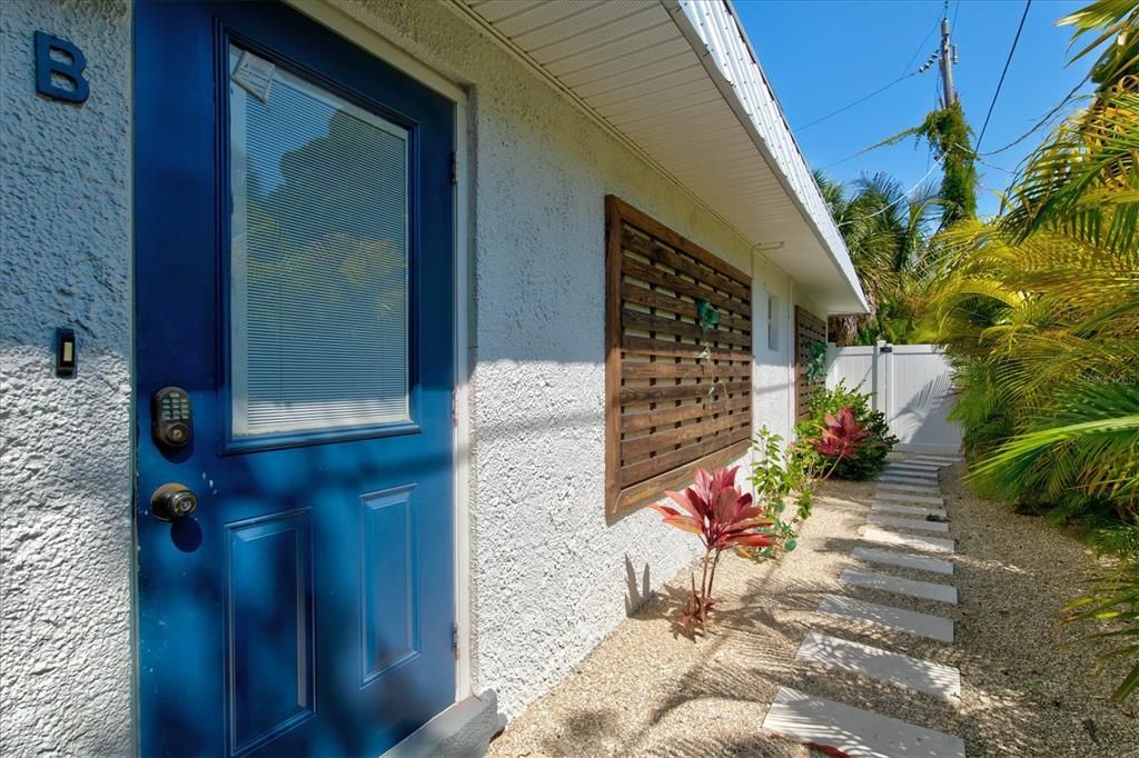 For Sale: $1,500,000 (4 beds, 0 baths, 1676 Square Feet)