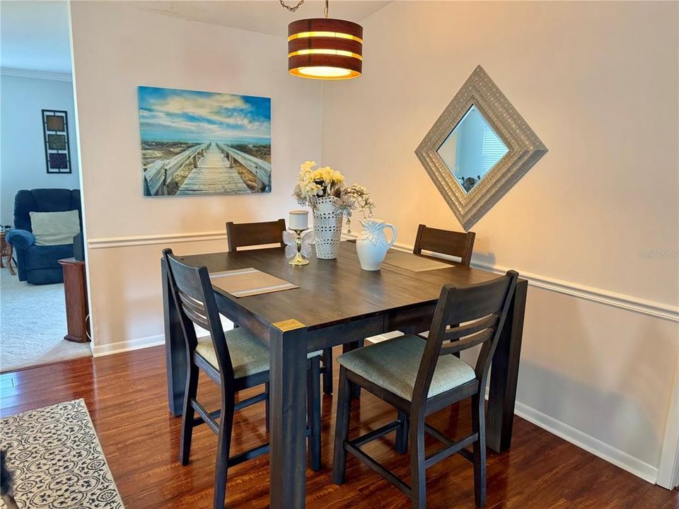 For Sale: $339,900 (2 beds, 2 baths, 1444 Square Feet)