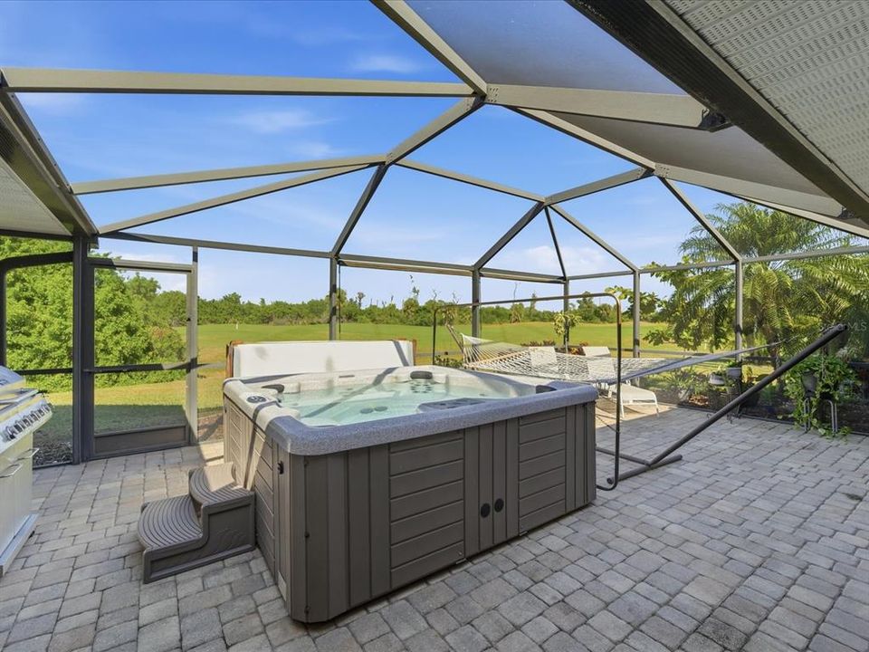 Active With Contract: $349,900 (3 beds, 2 baths, 2012 Square Feet)