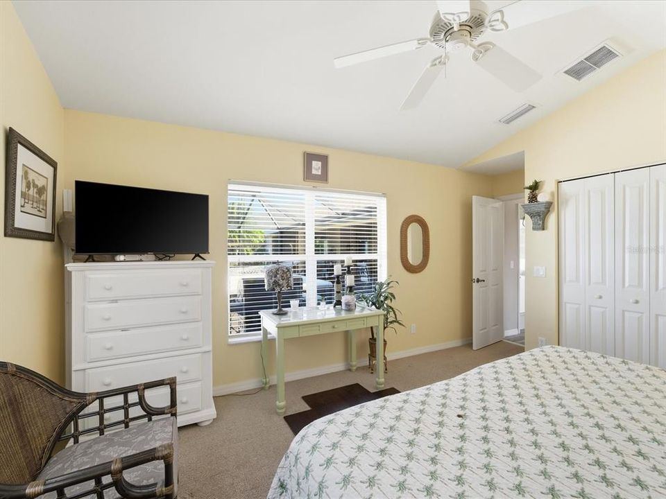 Active With Contract: $349,900 (3 beds, 2 baths, 2012 Square Feet)