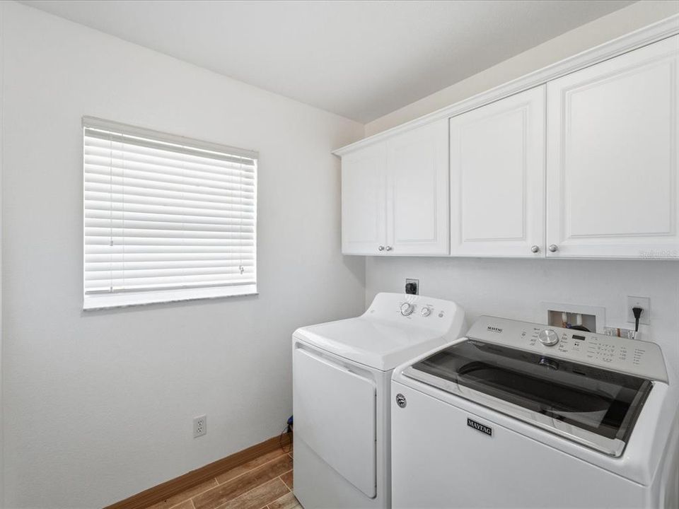Active With Contract: $349,900 (3 beds, 2 baths, 2012 Square Feet)