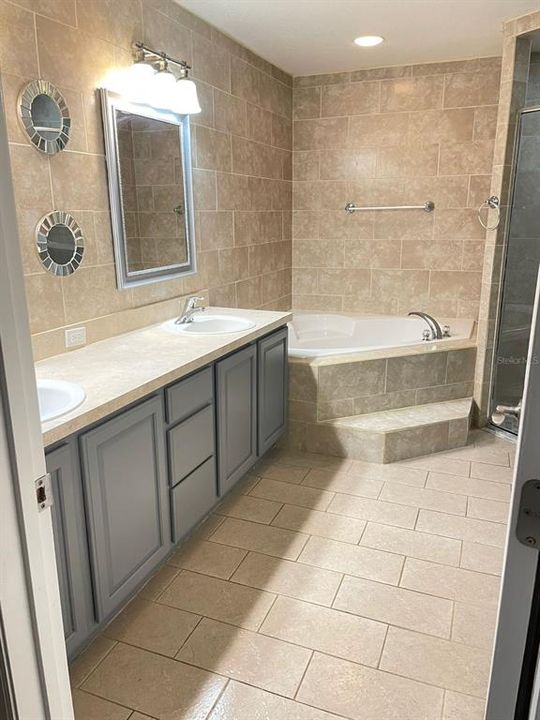 En Renta: $2,500 (4 camas, 2 baños, 1787 Pies cuadrados)