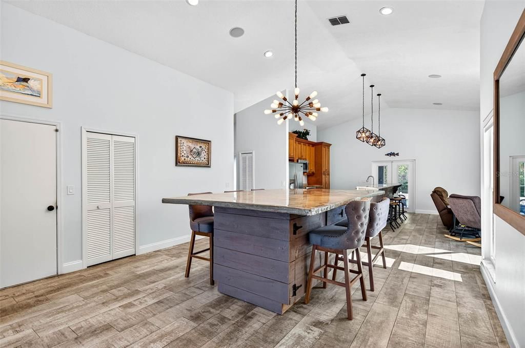 For Sale: $799,000 (4 beds, 3 baths, 2078 Square Feet)