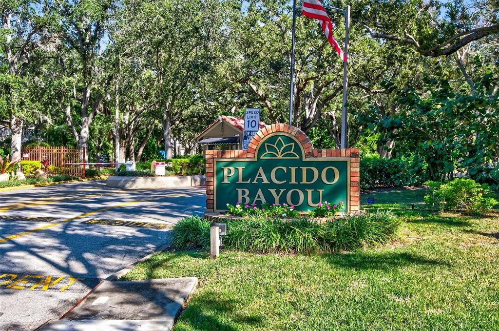 For Sale: $799,000 (4 beds, 3 baths, 2078 Square Feet)