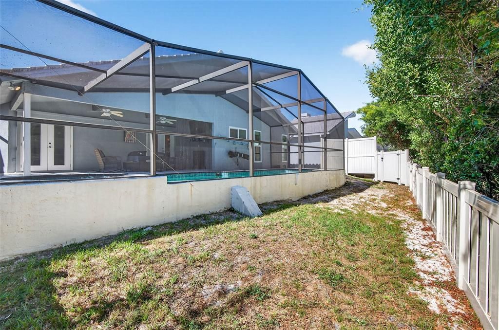 For Sale: $799,000 (4 beds, 3 baths, 2078 Square Feet)