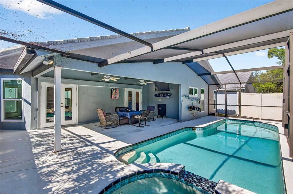 For Sale: $799,000 (4 beds, 3 baths, 2078 Square Feet)