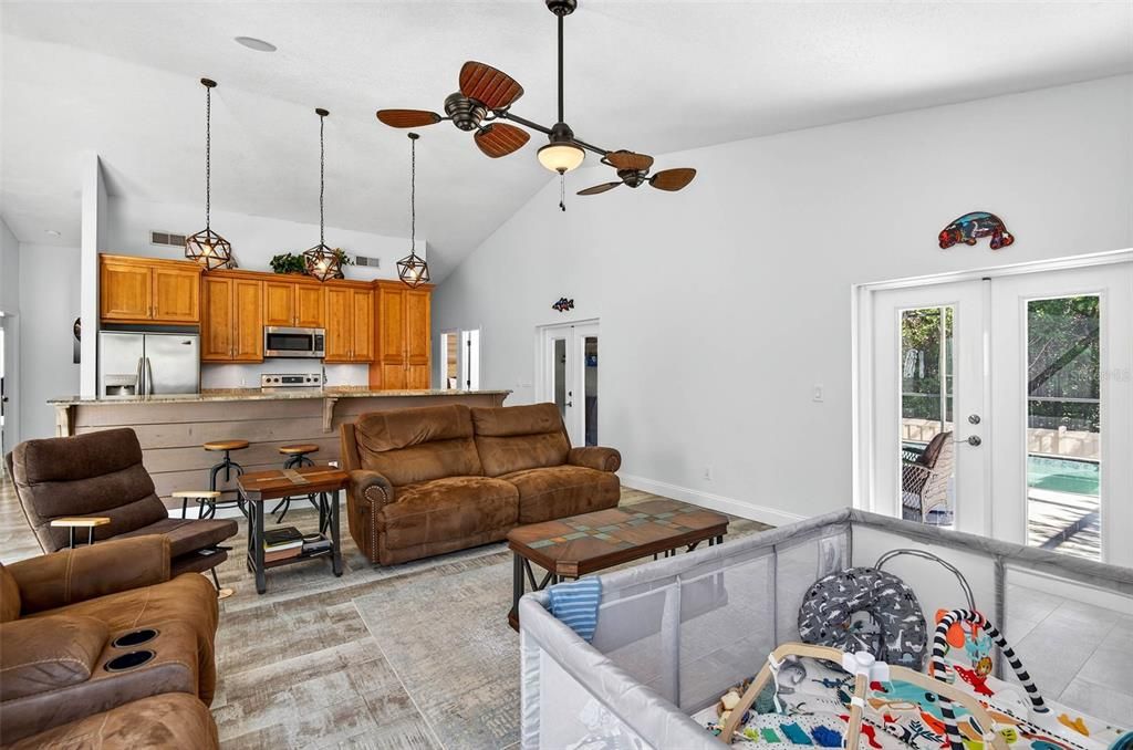 For Sale: $799,000 (4 beds, 3 baths, 2078 Square Feet)