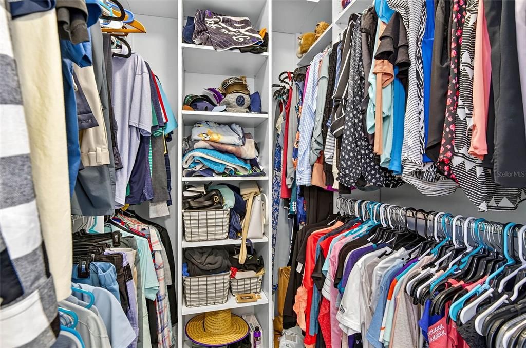 For Sale: $799,000 (4 beds, 3 baths, 2078 Square Feet)