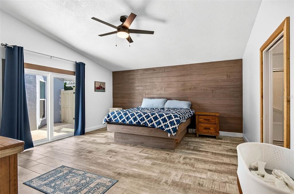 For Sale: $799,000 (4 beds, 3 baths, 2078 Square Feet)