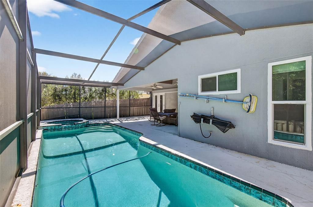 For Sale: $799,000 (4 beds, 3 baths, 2078 Square Feet)