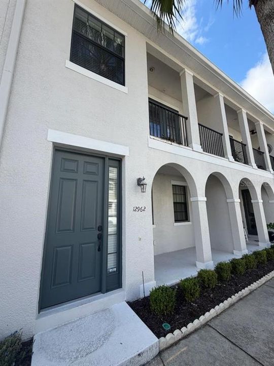 В аренду: $2,450 (3 спален, 3 ванн, 1416 Квадратных фут)