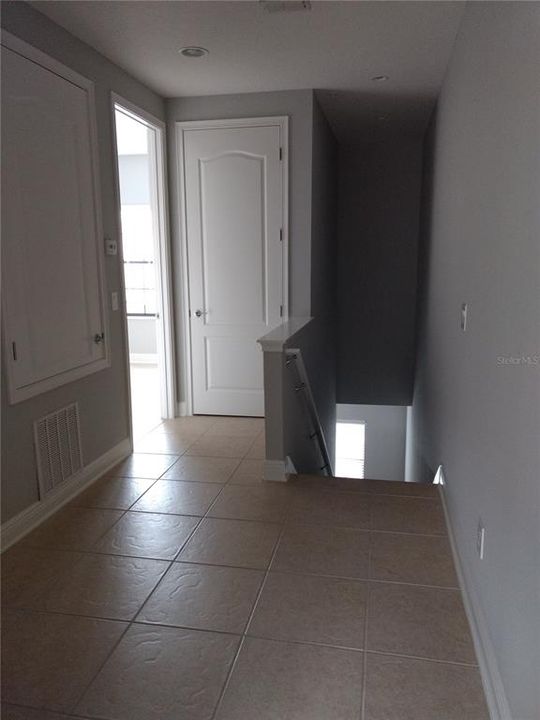 В аренду: $2,450 (3 спален, 3 ванн, 1416 Квадратных фут)