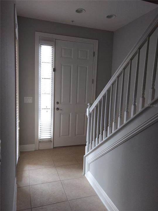 В аренду: $2,450 (3 спален, 3 ванн, 1416 Квадратных фут)