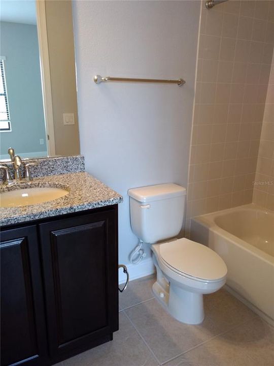 В аренду: $2,450 (3 спален, 3 ванн, 1416 Квадратных фут)