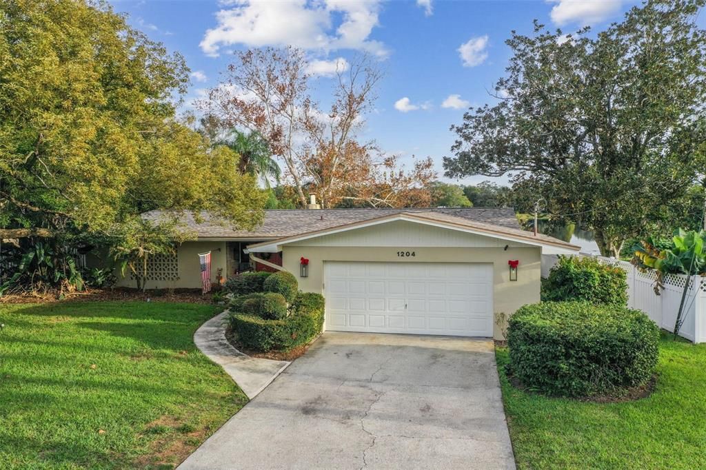 На продажу: $625,000 (3 спален, 2 ванн, 2444 Квадратных фут)