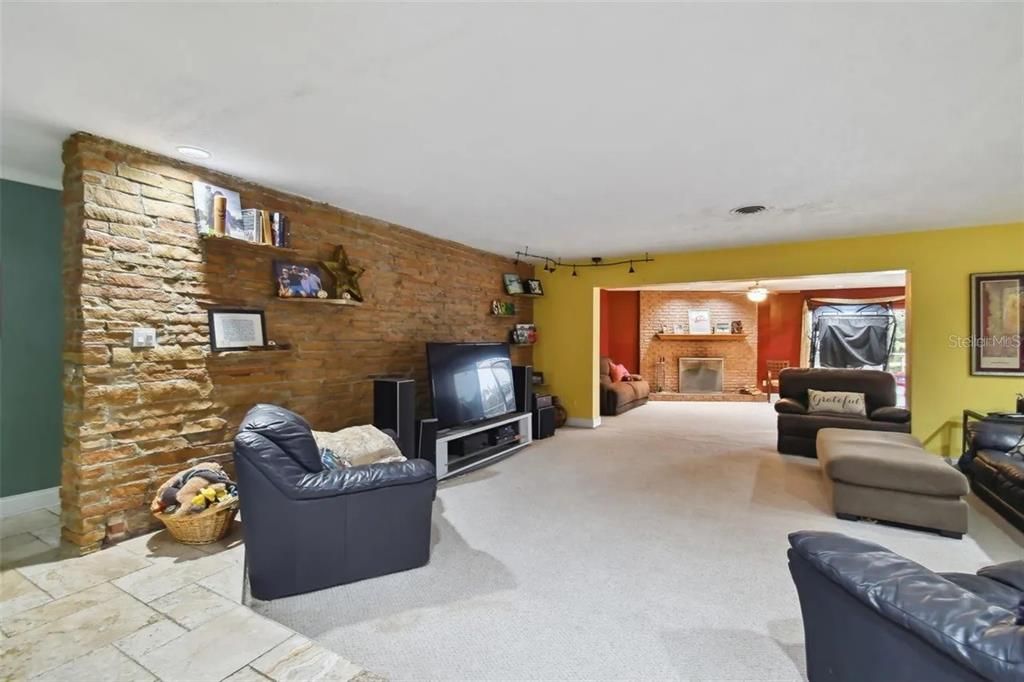 На продажу: $625,000 (3 спален, 2 ванн, 2444 Квадратных фут)