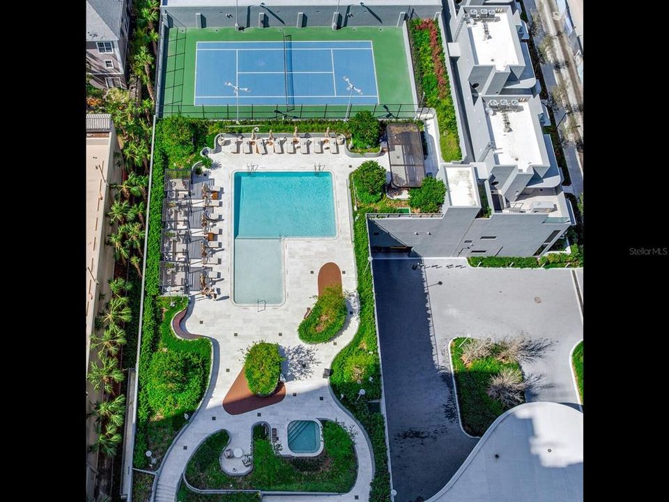 For Rent: $25,000 (3 beds, 3 baths, 2940 Square Feet)