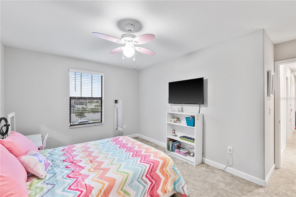 For Sale: $460,000 (4 beds, 2 baths, 3034 Square Feet)