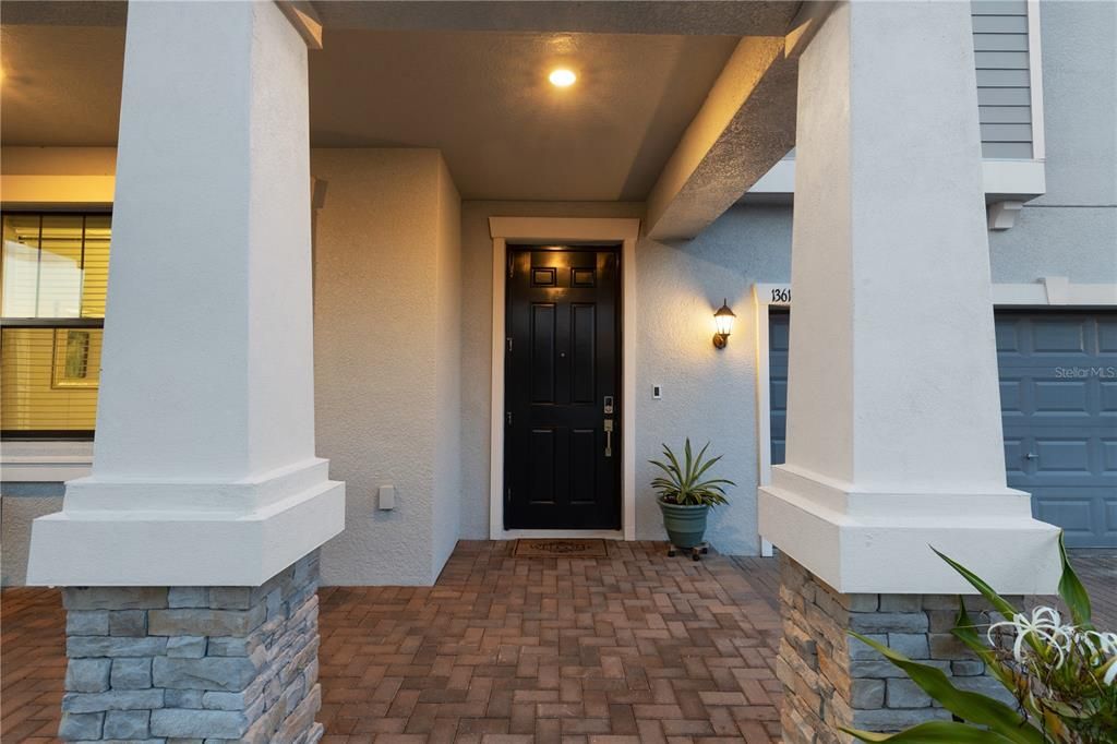 For Sale: $460,000 (4 beds, 2 baths, 3034 Square Feet)