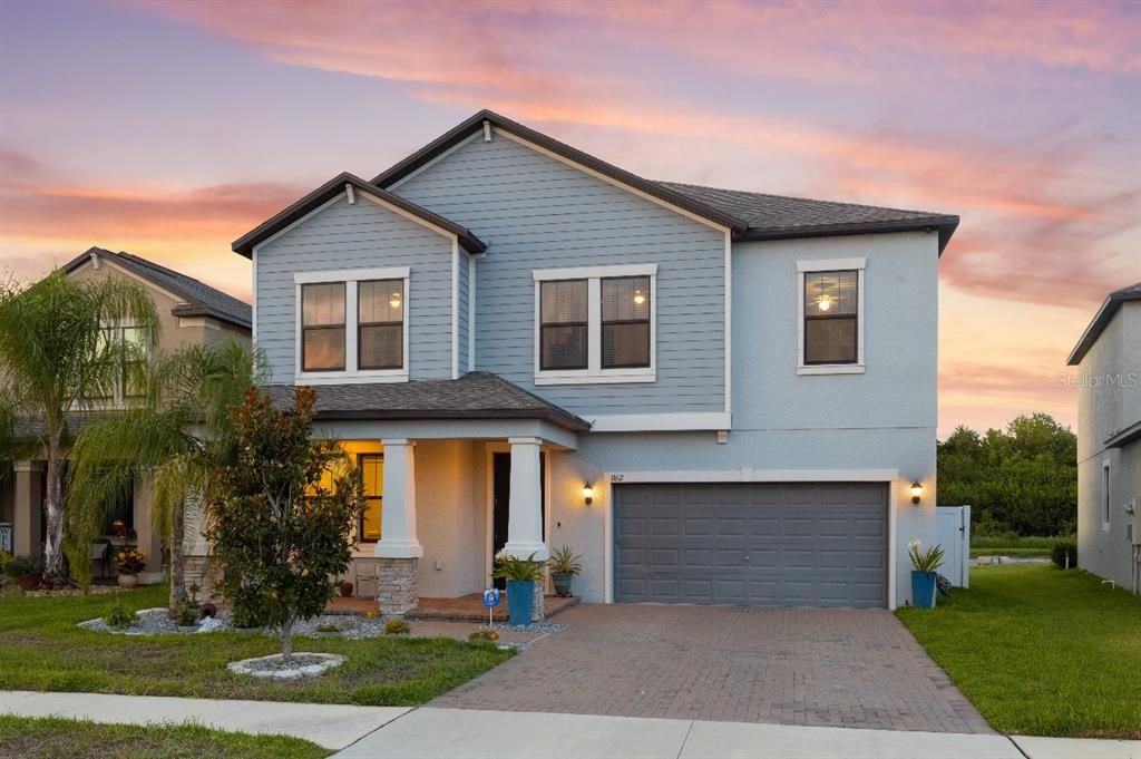 For Sale: $460,000 (4 beds, 2 baths, 3034 Square Feet)