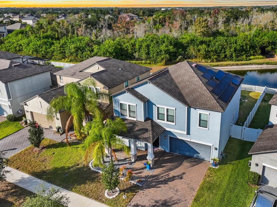 For Sale: $460,000 (4 beds, 2 baths, 3034 Square Feet)