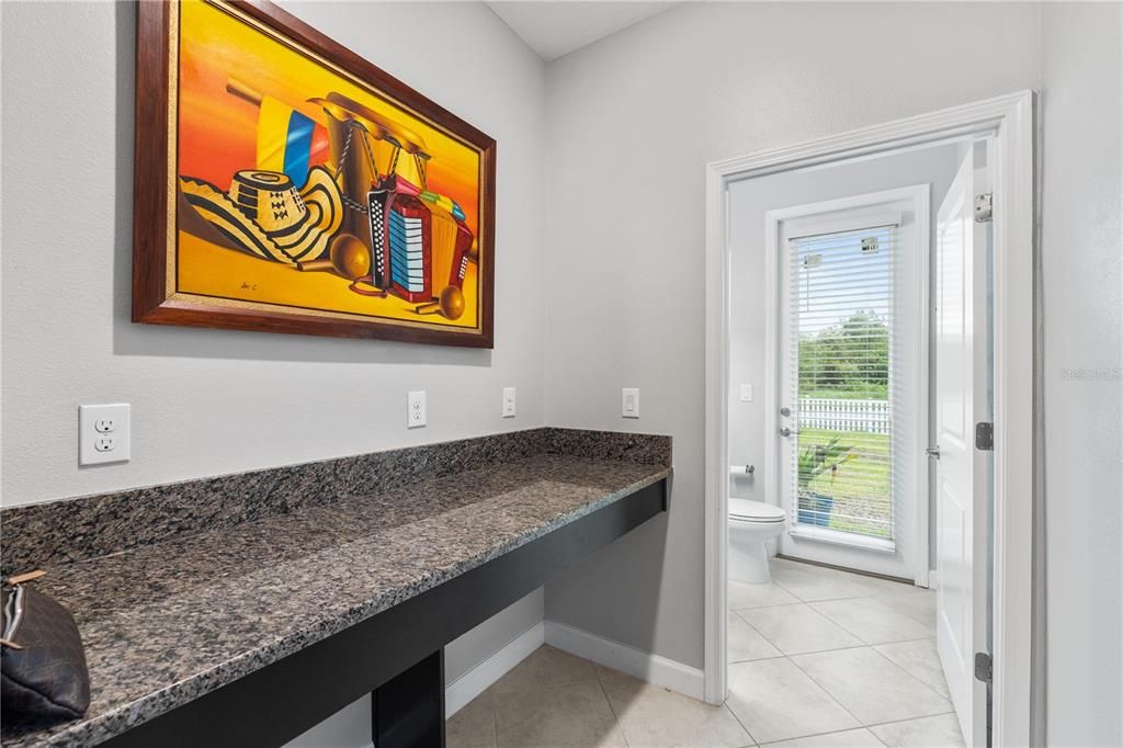 For Sale: $460,000 (4 beds, 2 baths, 3034 Square Feet)