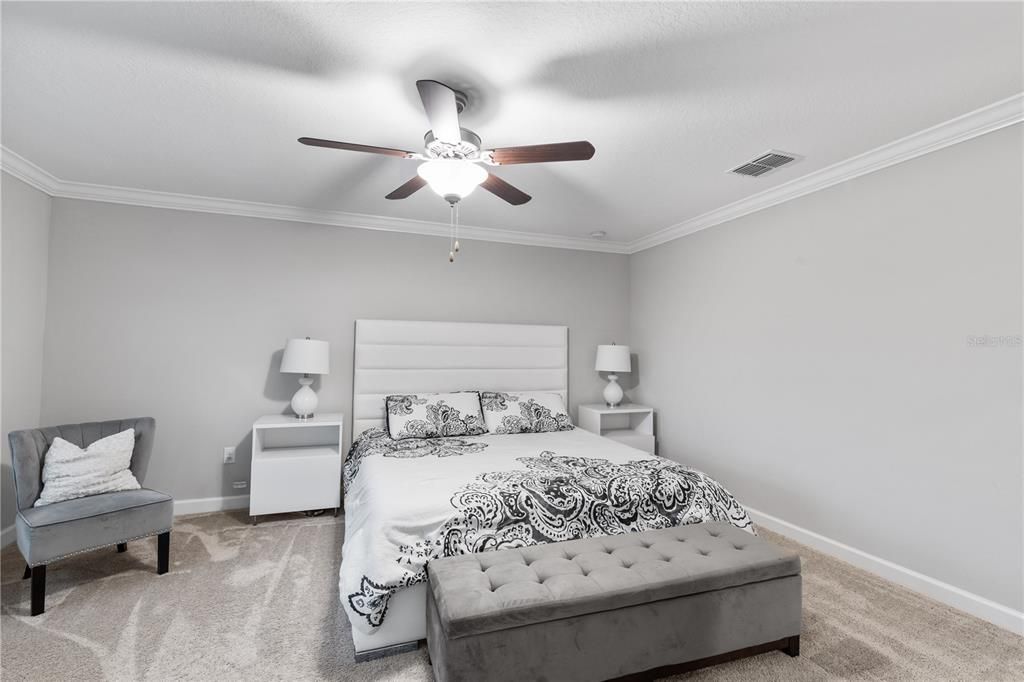 For Sale: $460,000 (4 beds, 2 baths, 3034 Square Feet)