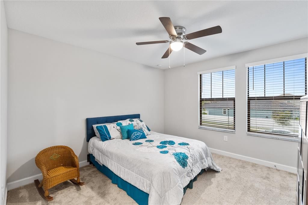 For Sale: $460,000 (4 beds, 2 baths, 3034 Square Feet)