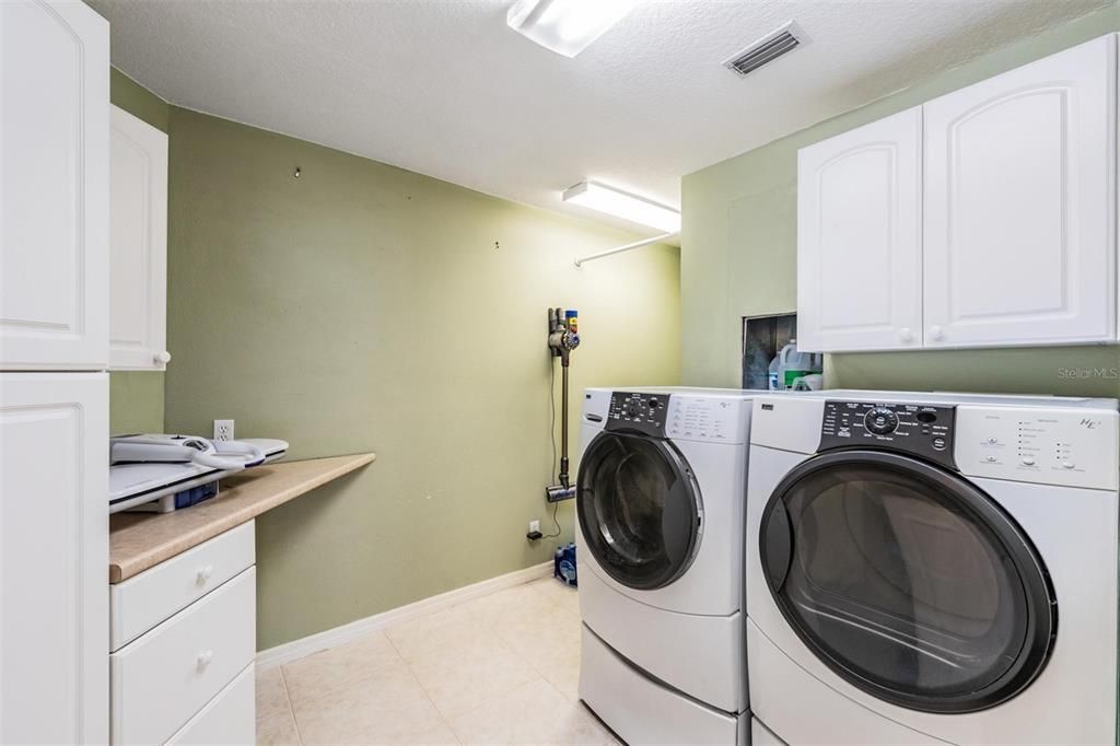 待售: $1,495,000 (4 贝兹, 5 浴室, 3612 平方英尺)