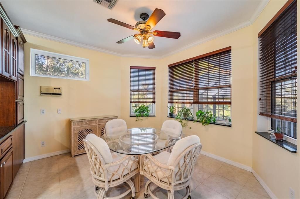 待售: $1,495,000 (4 贝兹, 5 浴室, 3612 平方英尺)