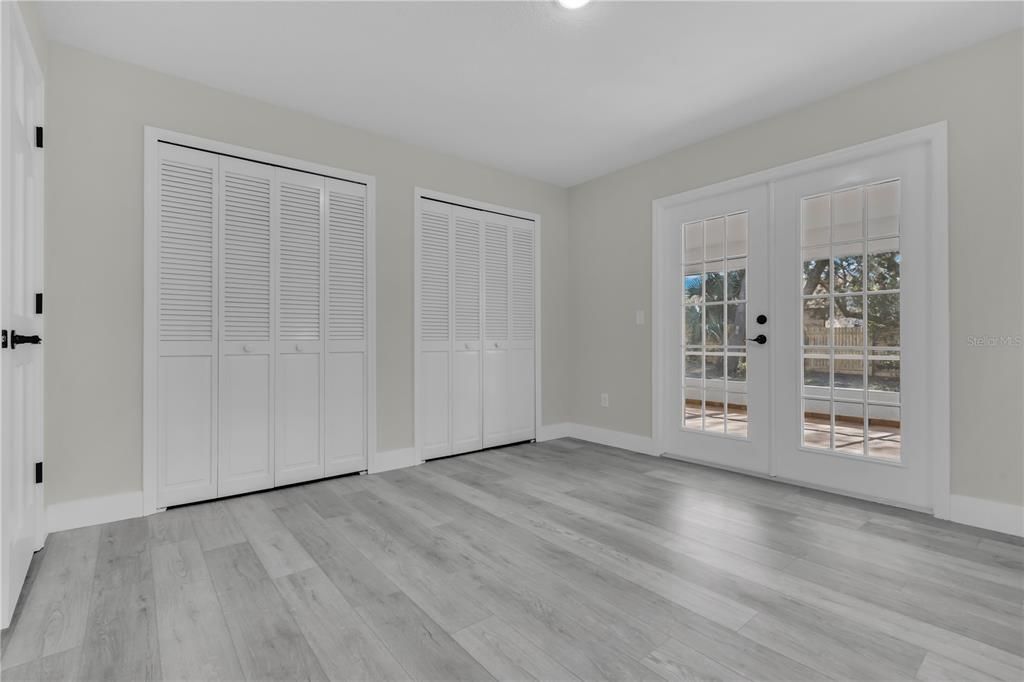 待售: $385,000 (3 贝兹, 2 浴室, 1910 平方英尺)