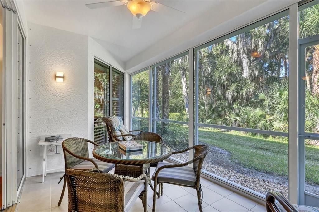 For Sale: $360,000 (2 beds, 2 baths, 1554 Square Feet)