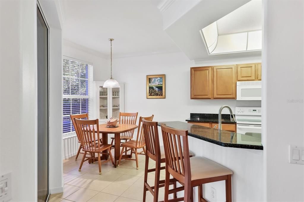 For Sale: $360,000 (2 beds, 2 baths, 1554 Square Feet)