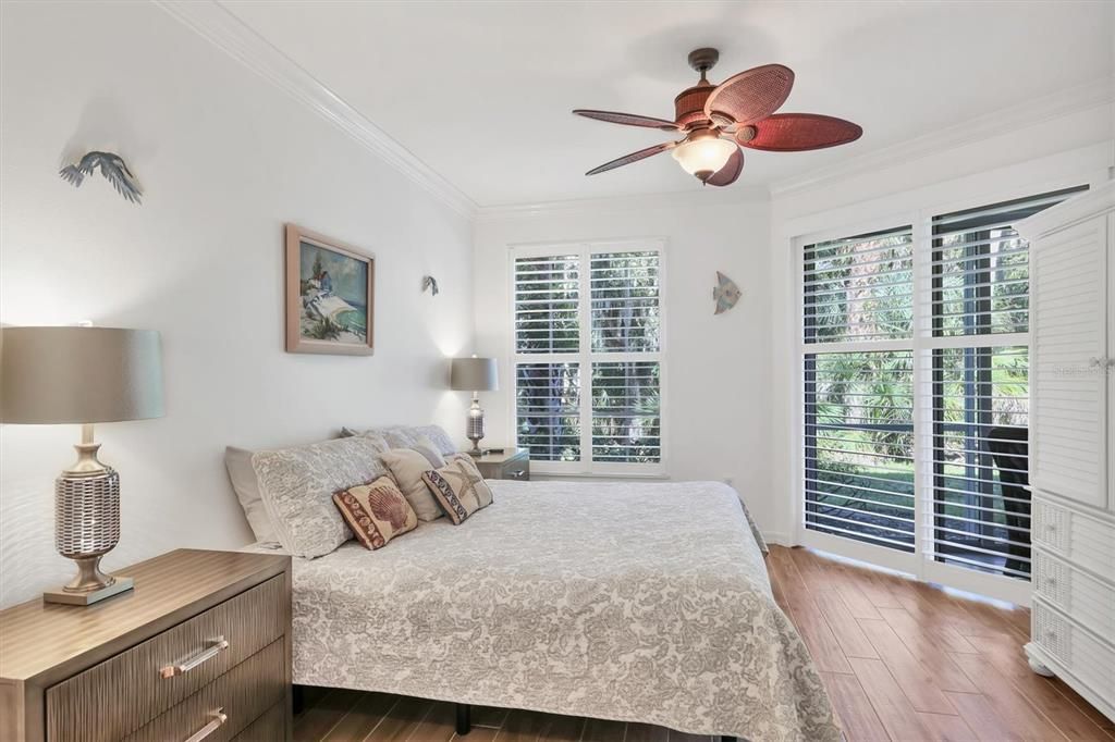 For Sale: $360,000 (2 beds, 2 baths, 1554 Square Feet)