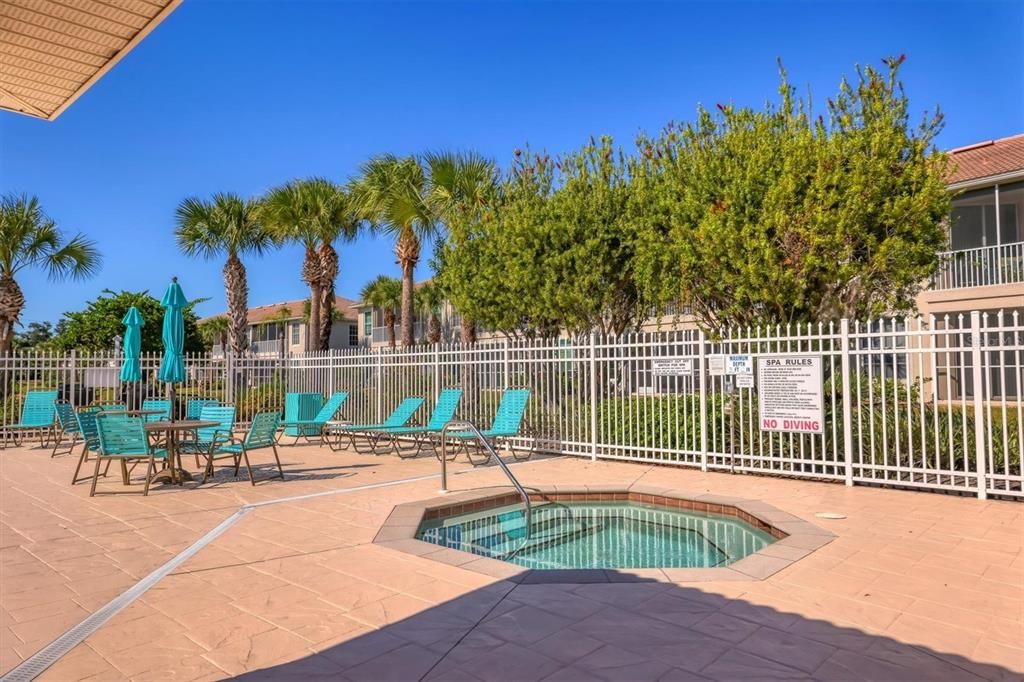 For Sale: $360,000 (2 beds, 2 baths, 1554 Square Feet)